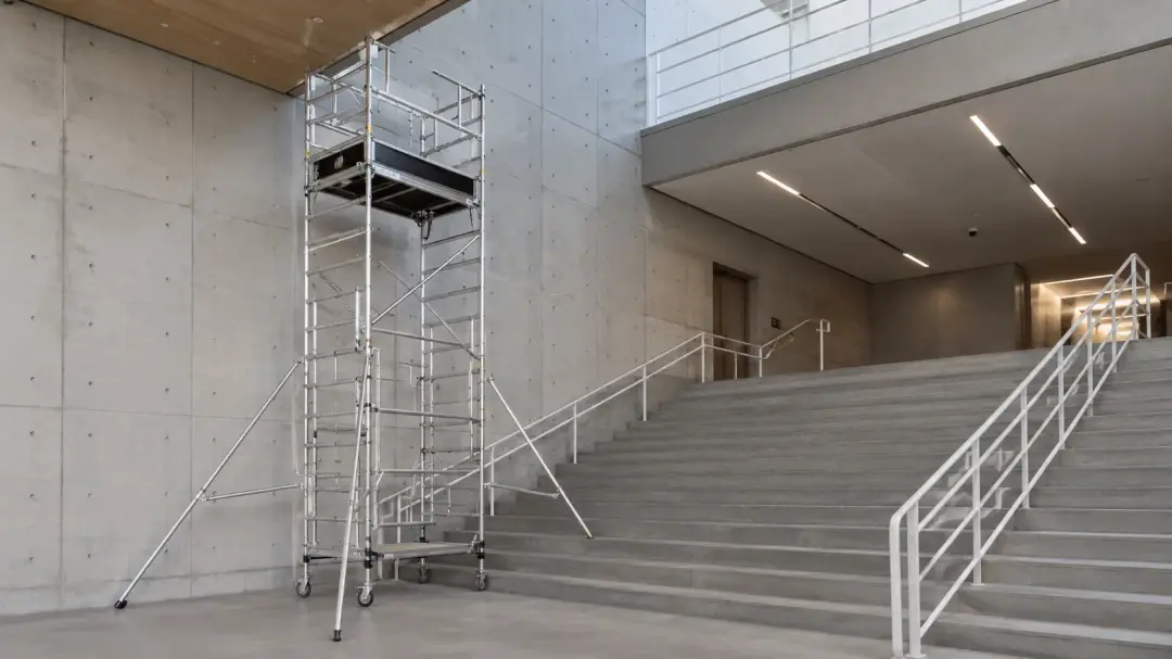 Staircase Scaffolding Compared with Ladders